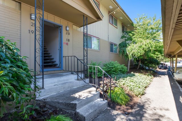 6170 SW Lombard Ave #14, Beaverton, OR 97008