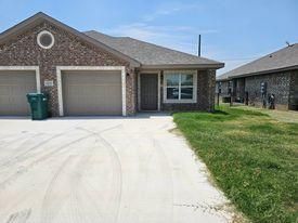 108 1/2 Surrey Ln #700A, Gatesville, TX 76528