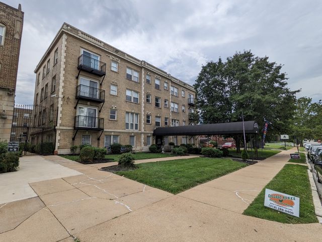 4140 Washington Blvd #W-402, Saint Louis, MO 63108
