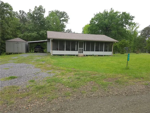 297 Kenny Dr, Zwolle, LA 71486