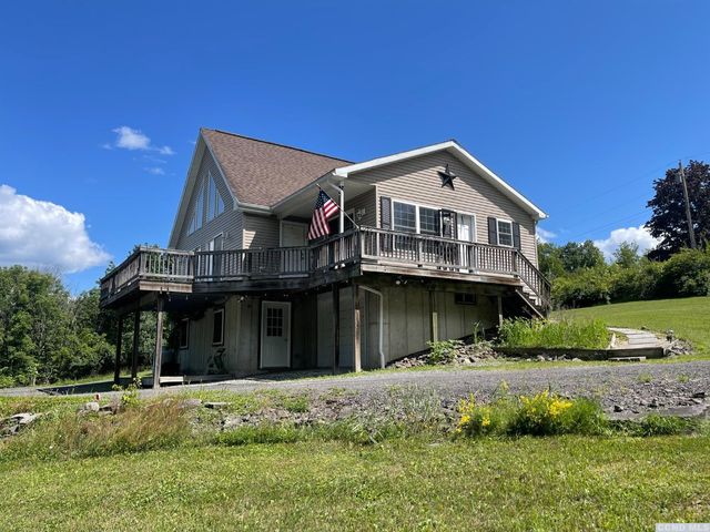 65 Reich Rd, Cornwallville, NY 12418