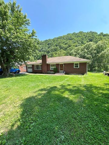 1975 Highway 16, Marion, VA 24354