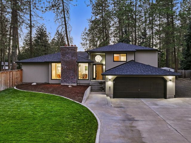 909 E  Glencrest Dr, Spokane, WA 99208