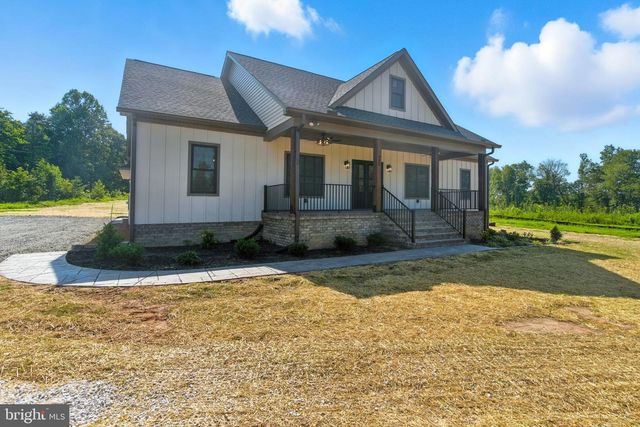 885 Buckners Ln, Mineral, VA 23117