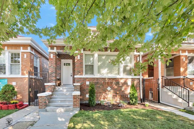 5745 S  Trumbull Ave, Chicago, IL 60629