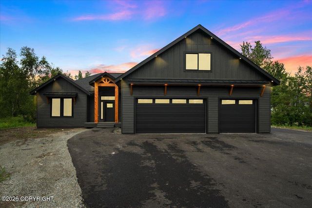 799 W  Montana Dr, Palmer, AK 99645