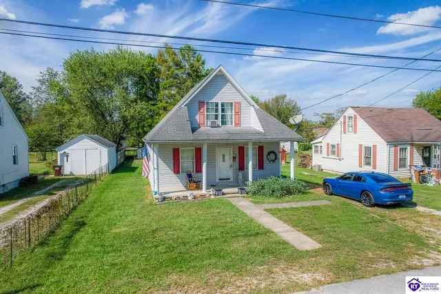 407 W  Maple Ave, Hodgenville, KY 42748