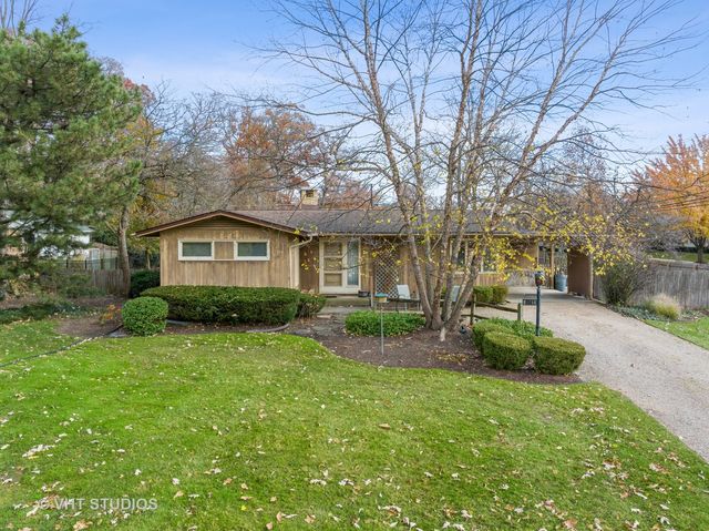 4941 Wallbank Ave, Downers Grove, IL 60515
