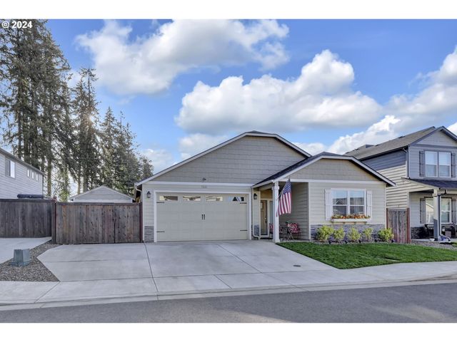 760 S  52nd St, Springfield, OR 97478