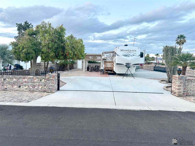 12322 S  Dorothy Dr, Yuma, AZ 85367