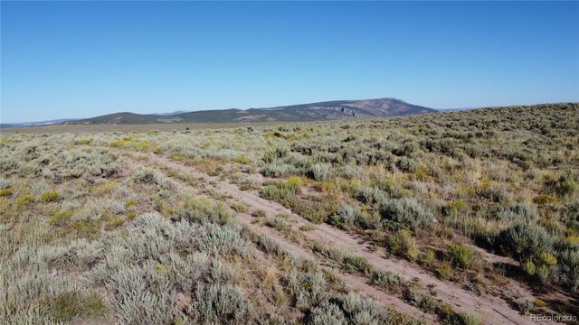 40 Highway, Maybell, CO 81640