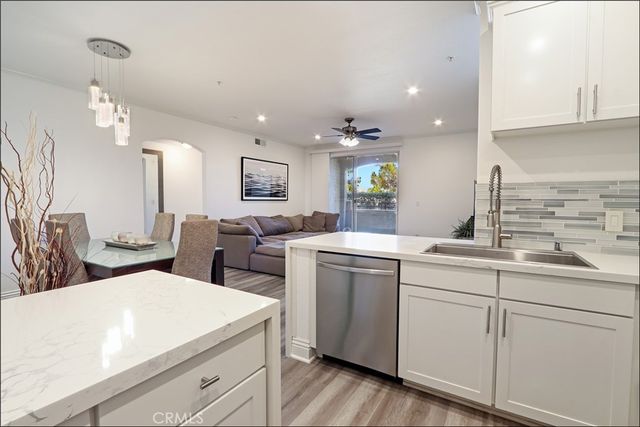 22681 Oakgrove #217, Aliso Viejo, CA 92656