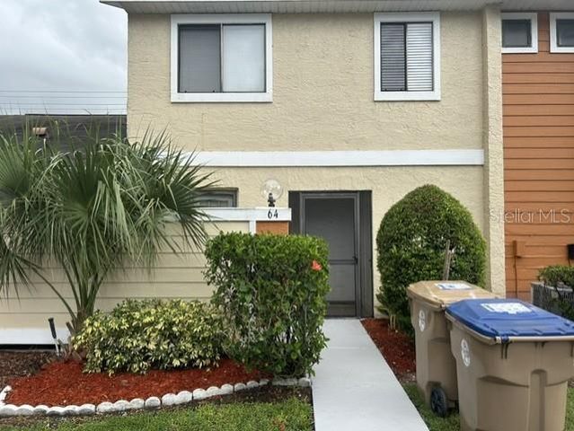 64 Silver Park Cir, Kissimmee, FL 34743