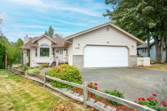6151 Unrein Drive SE, Ferndale, WA 98248