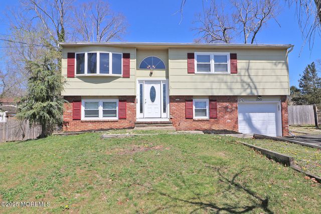 330 Dallas Drive, Toms River, NJ 08753