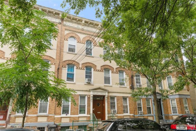 1822 Putnam Avenue, Ridgewood, NY 11385