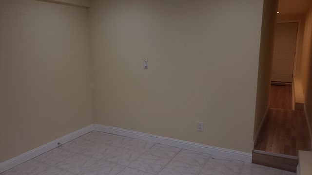 442 Harkness Ave #A, San Francisco, CA 94134