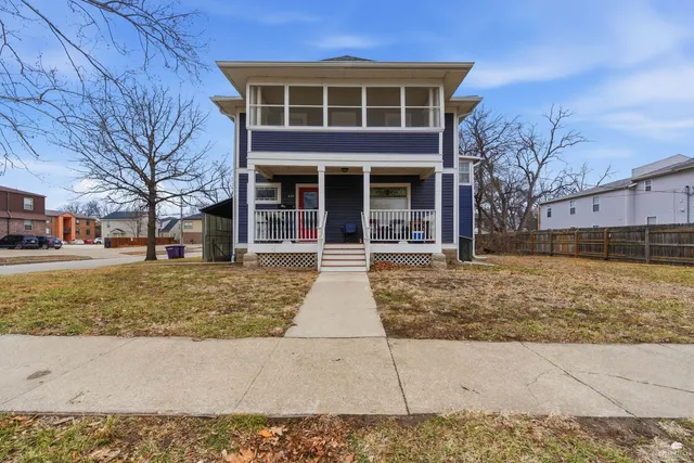 830 Moro St, Manhattan, KS 66502