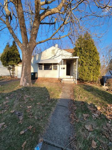 1723 47th St NW, Canton, OH 44709
