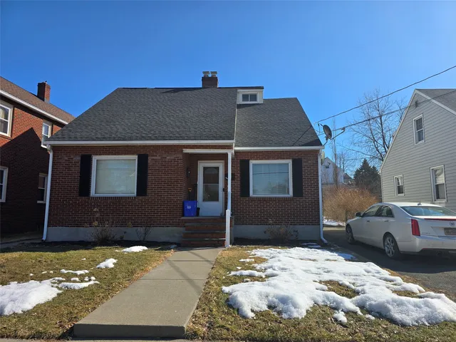 122 W  End Ave, Binghamton, NY 13905