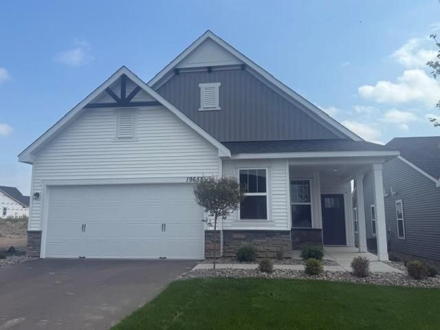 19655 Hunters Rdg, Rogers, MN 55374