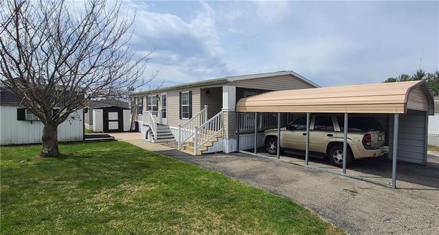 66 Interstate Aly, Claysville, PA 15323