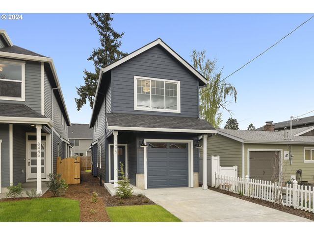 8495 N  Newman Ave, Portland, OR 97203