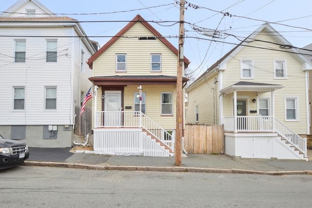 215 Grinnell St, New Bedford, MA 02740