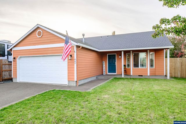 662 S  10th St, Independence, OR 97351