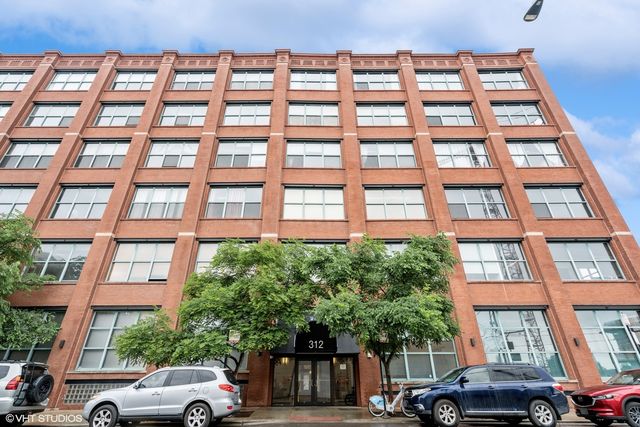 312 N  May St #6L, Chicago, IL 60607