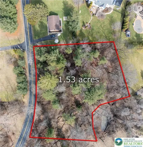 5083 Camp Meeting Rd, Center Valley, PA 18034