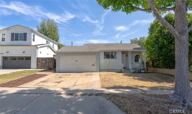 10880 Flaxton St, Culver City, CA 90230