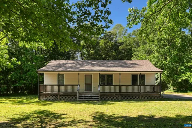 2445 Eastham Rd, Bumpass, VA 23024