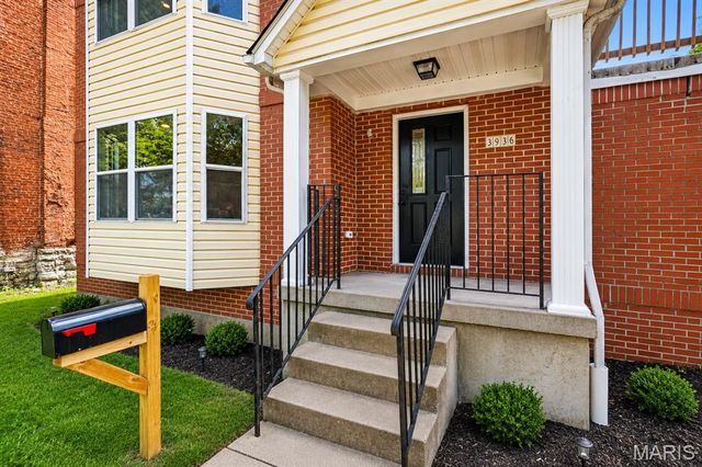 3934 Page Blvd, Saint Louis, MO 63113