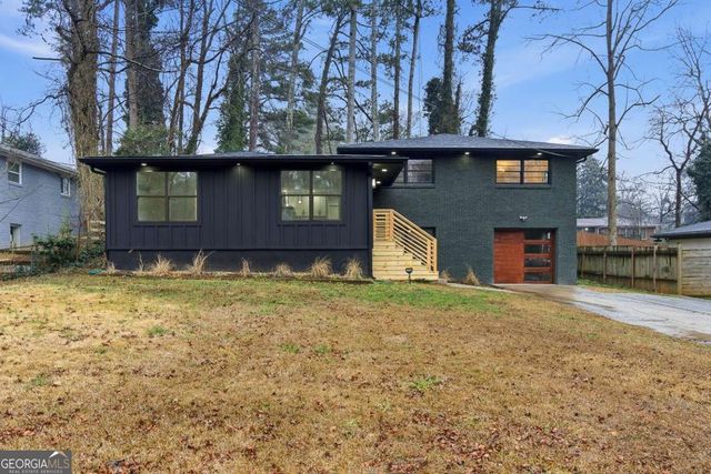 2543 Fontaine Cir, Decatur, GA 30032