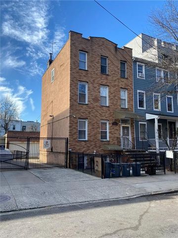 180 12th St, Brooklyn, NY 11215