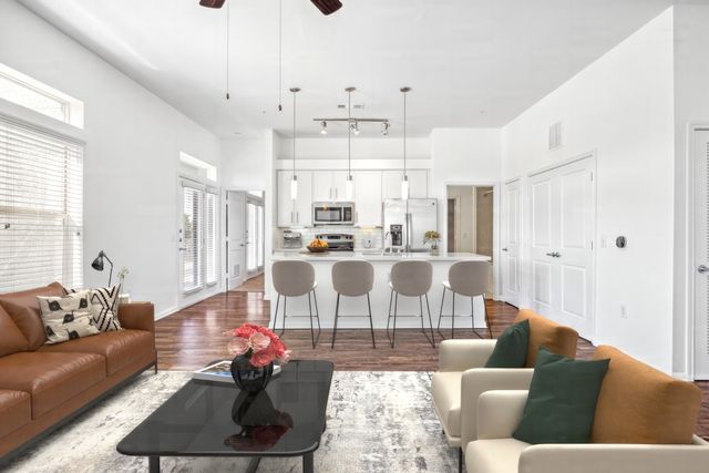 2301 Grove Blvd #711, Austin, TX 78741