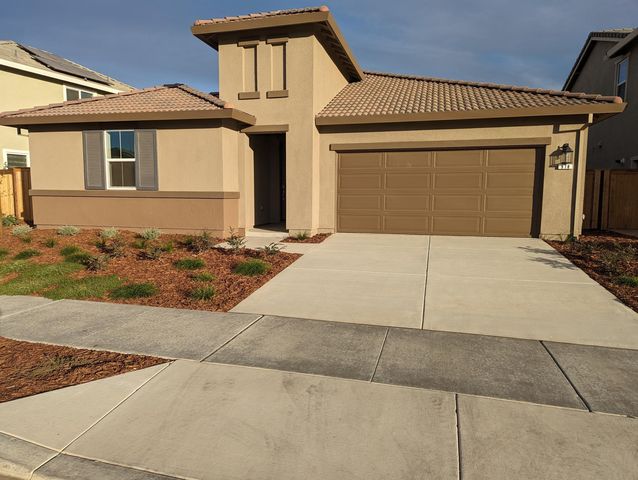 978 Pipit St, Lathrop, CA 95330