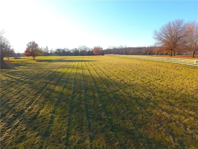 929 Tuttle Rd, Elkins, AR 72727