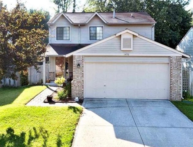 1493 Creekside Ln, Greenwood, IN 46142