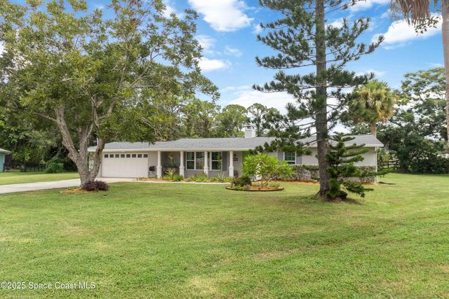 496 Tina Pl, Merritt Island, FL 32952
