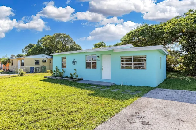 1501 NW 24th Avenue, Fort Lauderdale, FL 33311