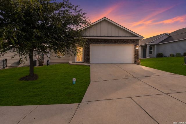 5155 MORNING GRAZE, Saint Hedwig, TX 78152