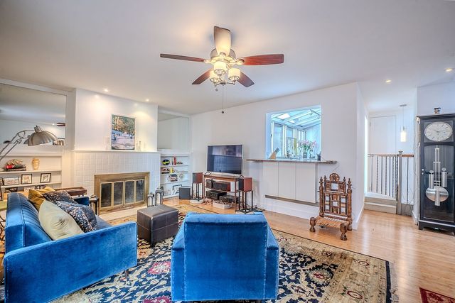 155 E  49th St #11CD, New York, NY 10017