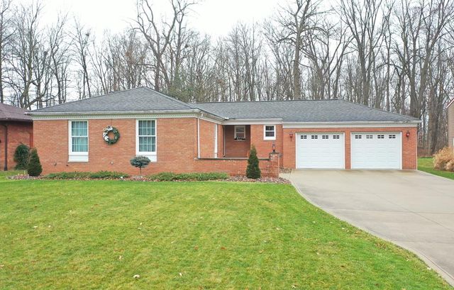 56 Sunset Dr, Shelby, OH 44875