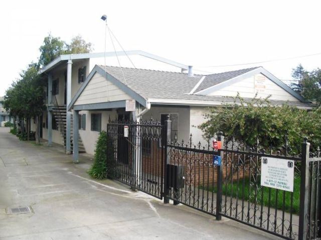 2316 96th Ave #1, Oakland, CA 94603