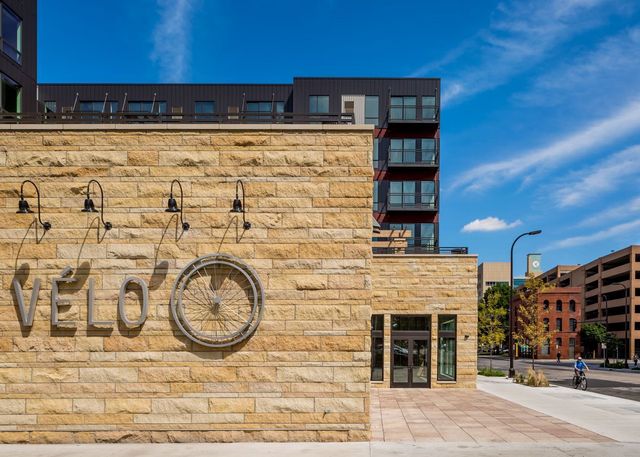 115 N  2nd St #319, Minneapolis, MN 55401