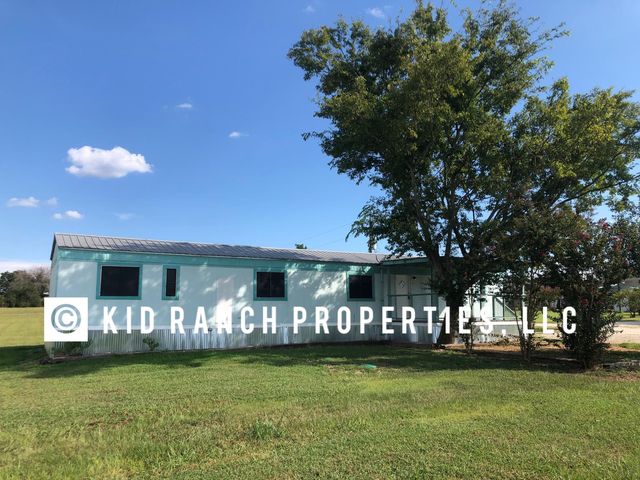 125 Kid Ranch Ln, San Marcos, TX 78666