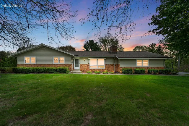 W221S7400 Valley View ROAD, Muskego, WI 53150