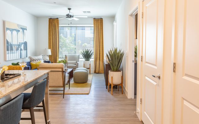 15431 N  67th Ave #1033, Glendale, AZ 85306
